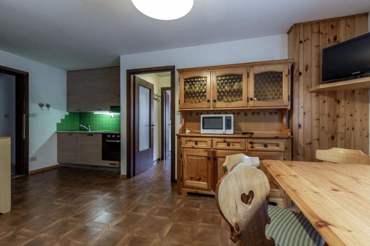 Stella Alpina Apartman Campitello di Fassa Kültér fotó