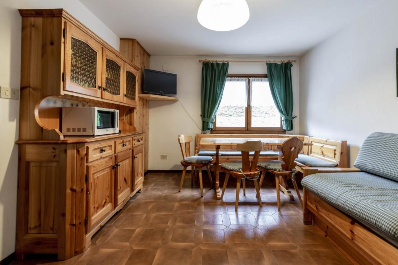 Stella Alpina Apartman Campitello di Fassa Kültér fotó