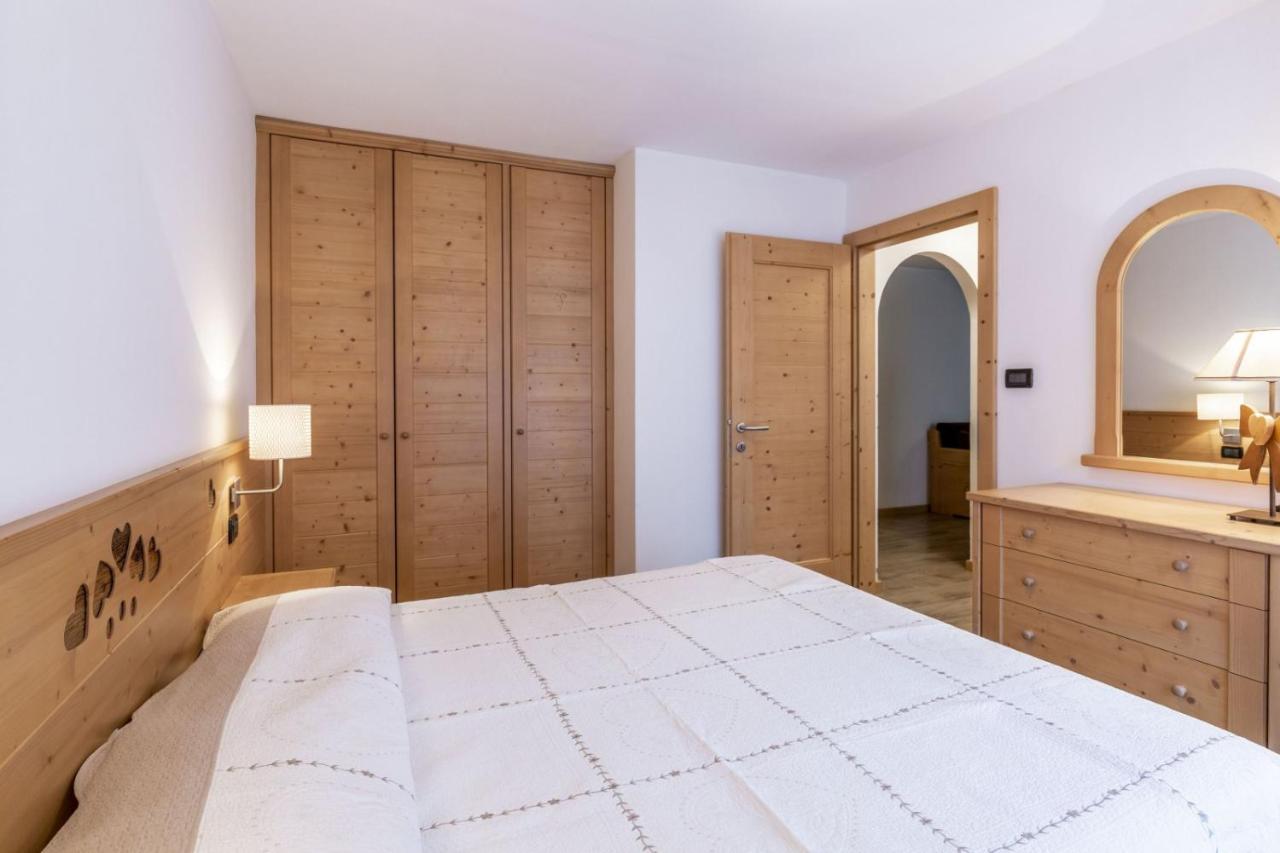 Stella Alpina Apartman Campitello di Fassa Kültér fotó