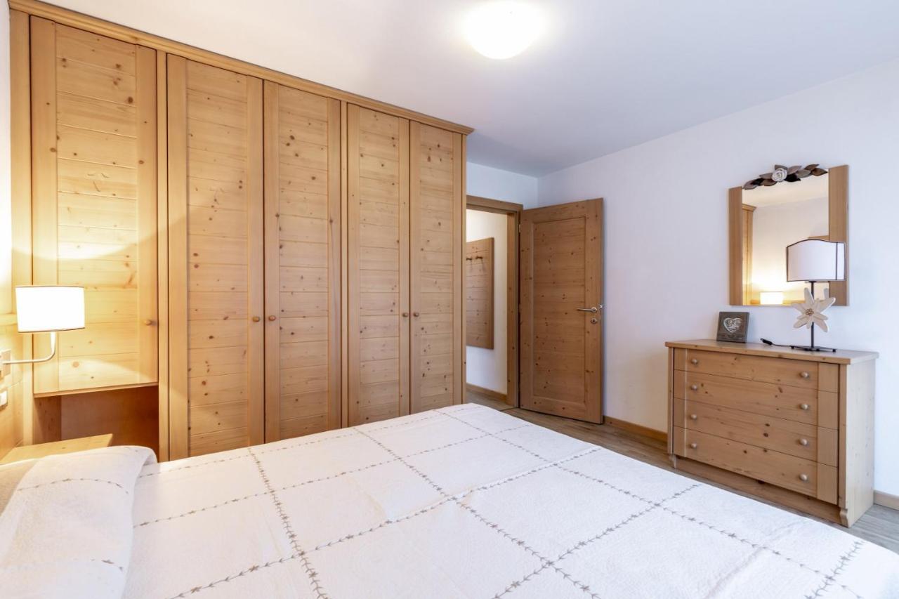 Stella Alpina Apartman Campitello di Fassa Kültér fotó
