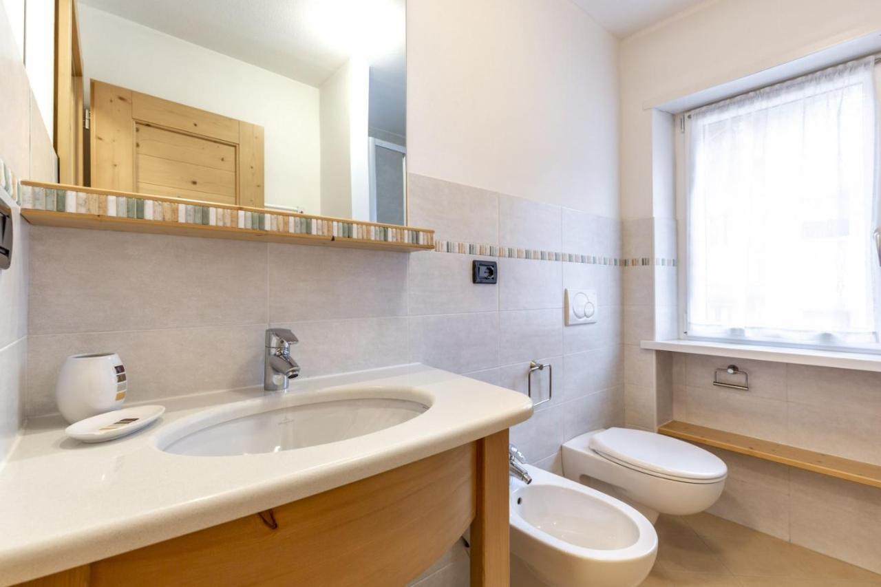 Stella Alpina Apartman Campitello di Fassa Kültér fotó