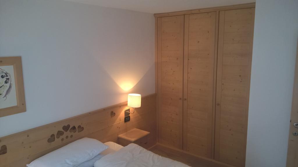 Stella Alpina Apartman Campitello di Fassa Kültér fotó